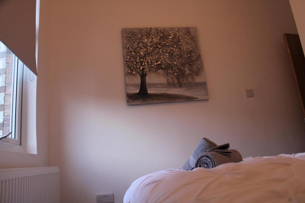 Beautiful, Spacious, Old Trafford Home Manchester Extérieur photo